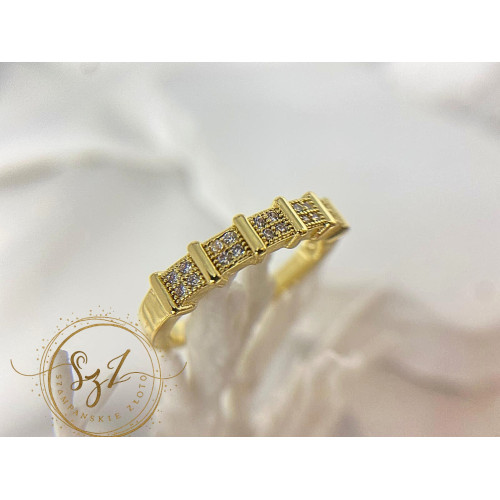 Pierścionek kostka stal szlachetna pozłacana